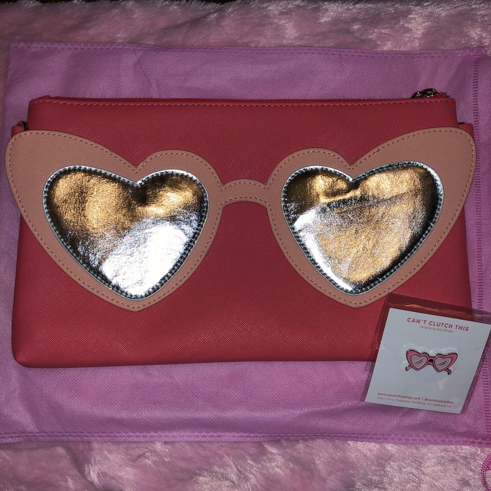 Can't Clutch This Pink Heart Sunglasses Clutch Bag w Matching Pin 11" x 6.5"